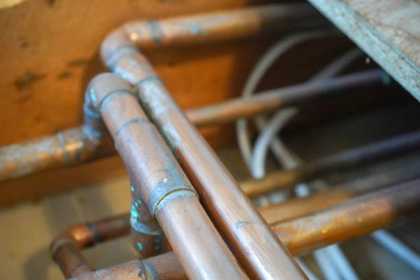 How long does copper pipe last?